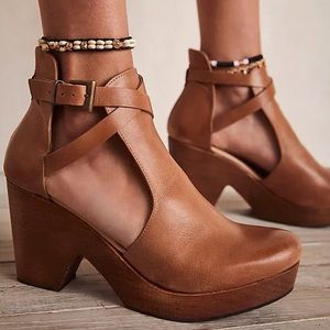 New! Free People Cedar Clog eu 37 us 7 leather